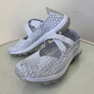 Bernie Mev NY Gummies Charm Slip-On Sneaker Women Shoes Memory Women EU 40/ US 9